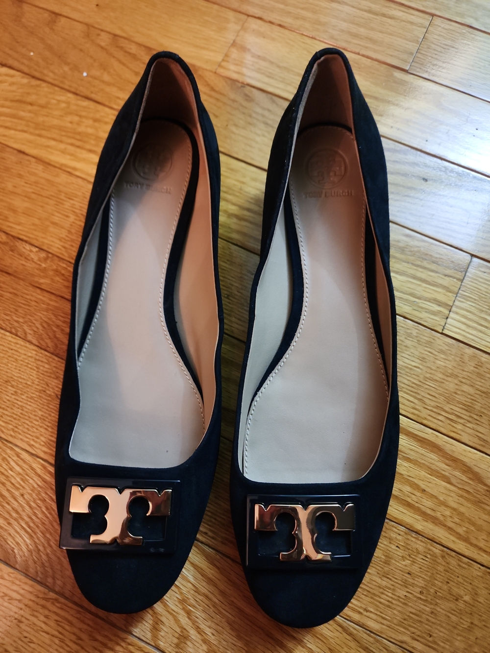 Tory Burch Gigi Navy Blue Low Block Heel  Suede Pumps With Gold Logo